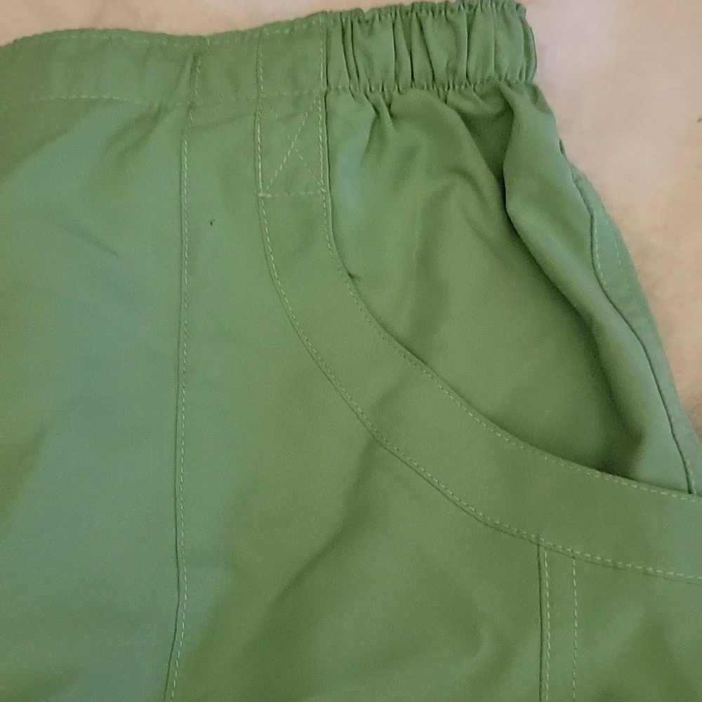 Women's Shorts By Life Is Good Ize Medium. - Picture 10 of 10
